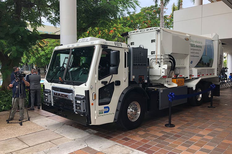 Mack LR Electric introduced to Miami-Dade County Community